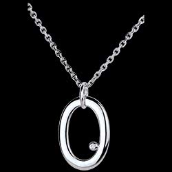 <a href=http://argent.edenly.com/collier-ras-le-cou-argent/collier-volga-argent-diamant,6269,2016.html?liste_cat=2016 style=color:#fff;text-decoration:none;><u>Collier Volga argent et diamant</u><br><br><b>79 €</b></a>