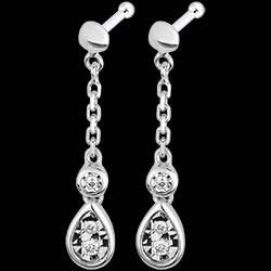 <a href=http://de.edenly.com/ohrhanger/diamantohrringe-josephine-weissgold,1628,24.html?liste_cat=24 style=color:#fff;text-decoration:none;><u>Diamantohrringe Josephine in Wei�gold</u><br><br><strike>480 €</strike> (-40%) <b style=color:#FF9999;>290 €</b></a>