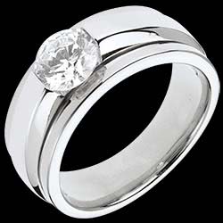 <a href=/creation-bague.php?produit=30085&url=anelli-di-fidanzamento&liste_cat=2X3X4X5X12 style=color:#fff;text-decoration:none;>Anello su misura 30085 <br><b>9980 €</b></a>