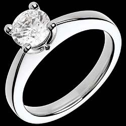 <a href=/creation-bague.php?produit=31109&url=anelli-di-fidanzamento&liste_cat=2X3X4X5X12 style=color:#fff;text-decoration:none;>Anello su misura 31109 <br><b>13580 €</b></a>