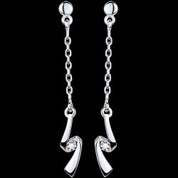<a href=http://argent.edenly.com/boucles-d-orelles-pendantes-argent/boucles-oreilles-pendantes-alegria-argent-diamant,6126,2024.html style=color:#fff;text-decoration:none;><u>Boucles d'oreilles pendantes Alegria - Argent Diamant</u><br><br><strike>100 €</strike> (-30%) <b style=color:#FF9999;>70 €</b></a>