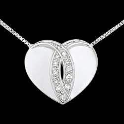 <a href=http://it.edenly.com/collane-moderne/collana-cuore-tu-io-oro-diamante,1536,16.html?url=ciondoli-collane&liste_cat=14X15X16X42X29X39 style=color:#fff;text-decoration:none;>Collana Cuore Tu e io oro e diamante <br><b style=color:#FFE492;>550 €</b> (-43%) </a>