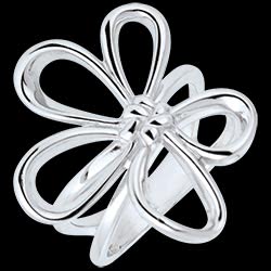 <a href=http://argent.edenly.com/bagues-larges-argent/bague-fleur-couture,6142,2008.html?liste_cat=2008 style=color:#fff;text-decoration:none;><u>Bague Fleur Couture</u><br><br><strike>110 €</strike> (-27%) <b style=color:#FF9999;>80 €</b></a>