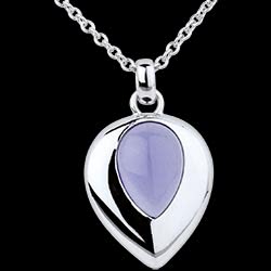 <a href=http://argent.edenly.com/collier-ras-le-cou-argent/collier-bulle-gourmande,6153,2016.html?liste_cat=2016 style=color:#fff;text-decoration:none;><u>Collier Bulle Gourmande 2</u><br><br><b>140 €</b></a>