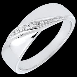 <a href=http://argent.edenly.com/bagues-fines-argent/bague-celia-argent-diamant,6198,2007.html style=color:#fff;text-decoration:none;><u>Bague Célia argent et diamant</u><br><br><b>89 €</b></a>