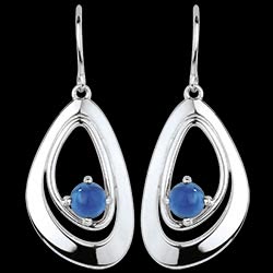 <a href=http://argent.edenly.com/boucles-d-orelles-pendantes-argent/boucles-oreilles-beaute-spatiale,6156,2024.html?liste_cat=2020X2022X2024X2023 style=color:#fff;text-decoration:none;><u>Boucles d'oreilles Beaut� Spatiale 1</u><br><br><strike>130 €</strike> (-31%) <b style=color:#FF9999;>90 €</b></a>