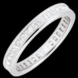 Alliance or blanc pavée - serti rail - 1.02 carats - diamants princesses - Tour complet
