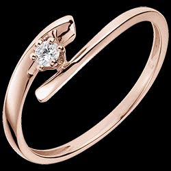 <a href=http://it.edenly.com/anelli-solitari/solitario-oro-rosa-diamante,3188,3.html?metal=3 style=color:#fff;text-decoration:none;>Solitario oro rosa diamante <br><b style=color:#FFE492;>336 €</b> (-30%) </a>