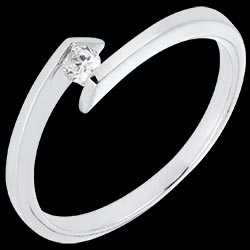 <a href=http://en.edenly.com/solitaire-rings/,2141,3.html style=color:#fff;text-decoration:none;><u></u><br><br><strike>� 569</strike> (-35%) <b style=color:#FF9999;>� 369</b></a>