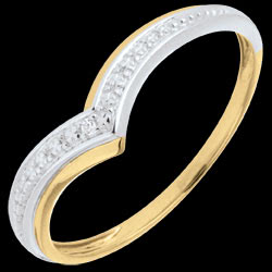 <a href=http://de.edenly.com/ringe-klassisch/ring-kostbarer-goldflugel,671,7.html?liste_cat=7 style=color:#fff;text-decoration:none;><u>Ring Kostbarer Goldfl�gel</u><br><br><b>140 €</b></a>