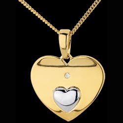<a href=http://www.edenly.com/collier-moderne/pendentif-coeurs-unis-or-jaune,702,16.html style=color:#fff;text-decoration:none;><u>Pendentif Coeurs unis or jaune</u><br><br><b>140 €</b></a>