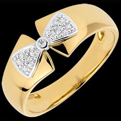 <a href=http://en.edenly.com/rings-large/,694,8.html style=color:#fff;text-decoration:none;><u></u><br><br><strike>� 369</strike> (-41%) <b style=color:#FF9999;>� 219</b></a>