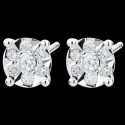 <a href=http://it.edenly.com/orecchini-lobo/orecchini-venezia-20-diamanti,2497,22.html?mode_search=best style=color:#fff;text-decoration:none;>Orecchini Venezia 20 diamanti <br><b style=color:#FFE492;>290 €</b> (-42%) </a>