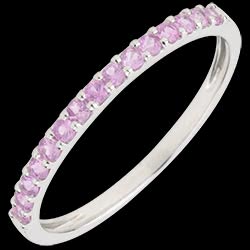 <a href=http://www.edenly.com/bagues-pierres-de-couleur/bague-rang-or-blanc-saphire-rose,1715,33.html style=color:#fff;text-decoration:none;><u>Bague un rang or blanc et saphire rose</u><br><br><strike>230 €</strike> (-26%) <b style=color:#FF9999;>170 €</b></a>