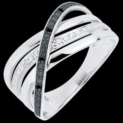 <a href=http://it.edenly.com/anelli-larghi/anello-elite-oro-bianco-diamanti-bianchi-neri,756,8.html?url=anelli&liste_cat=6X7X8X32X33X35X43 style=color:#fff;text-decoration:none;>Anello Elite oro bianco diamanti bianchi e neri <br><b>560 €</b></a>