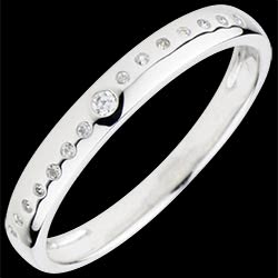 <a href=http://www.edenly.com/solitaires-accompagnes/anneau-diamante-nuptial,1783,4.html style=color:#fff;text-decoration:none;><u>Anneau diamanté Nuptial</u><br><br><strike>460 €</strike> (-28%) <b style=color:#FF9999;>330 €</b></a>