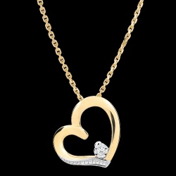 <a href=http://www.edenly.com/collier-moderne/collier-coeur-amour-amour,1747,16.html style=color:#fff;text-decoration:none;>Collier coeur Amour-Amour <br><b style=color:#FFE492;>180 €</b> (-25%) </a>