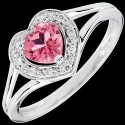 <a href=http://de.edenly.com/ringe-klassisch/,2567,7.html style=color:#fff;text-decoration:none;>Ring Verzaubertes Herz - Rosa Topas <br><b style=color:#FFE492;>290 €</b> (-37%) </a>