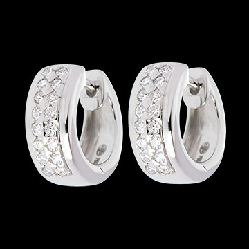   boucles d'oreilles pl�iade or blanc pav�  - 0.22 carats - 32 diamants