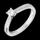 bijou or essentiel solitaire or blanc pave