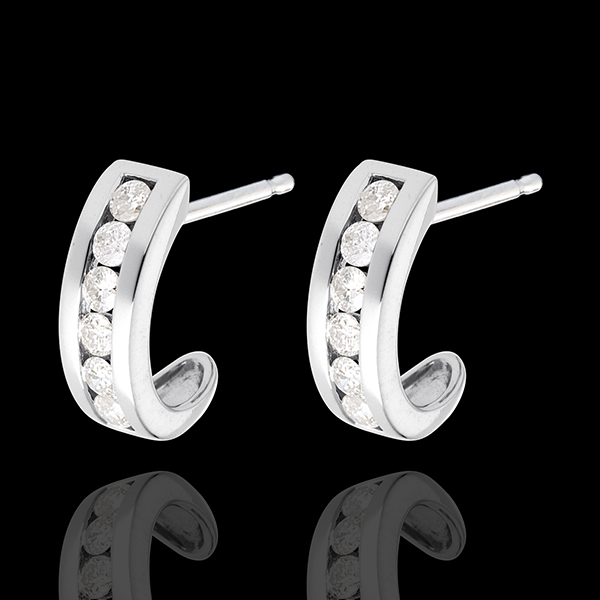 Boucles d'oreilles demi-lune pavée or blanc 18 carats - 0.41 ca